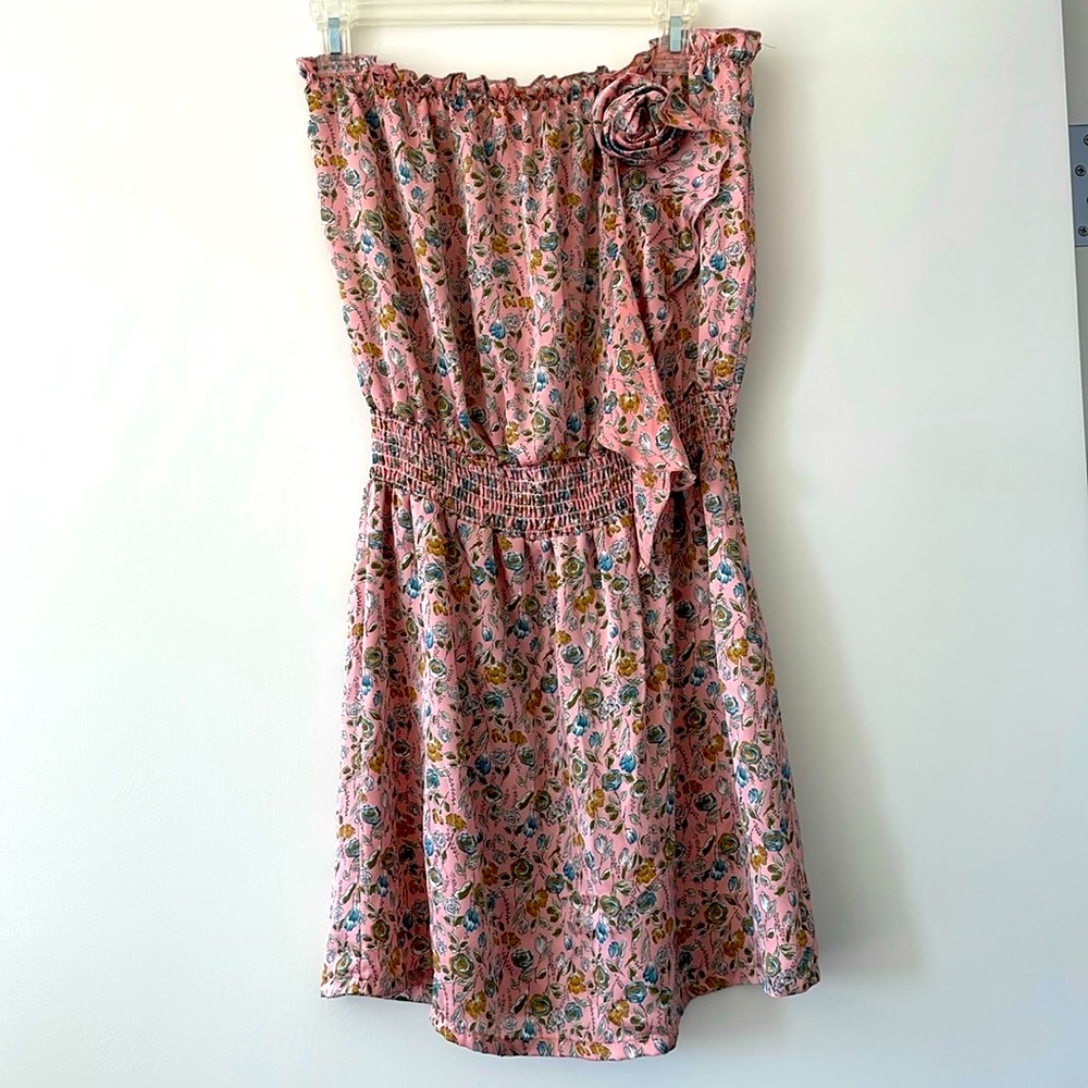 Wish Smocked Satin Floral Strapless Mini Dress - Spring Style - Size L